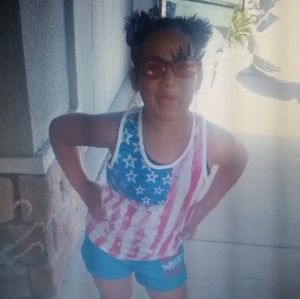 Meet your Posher, Angie